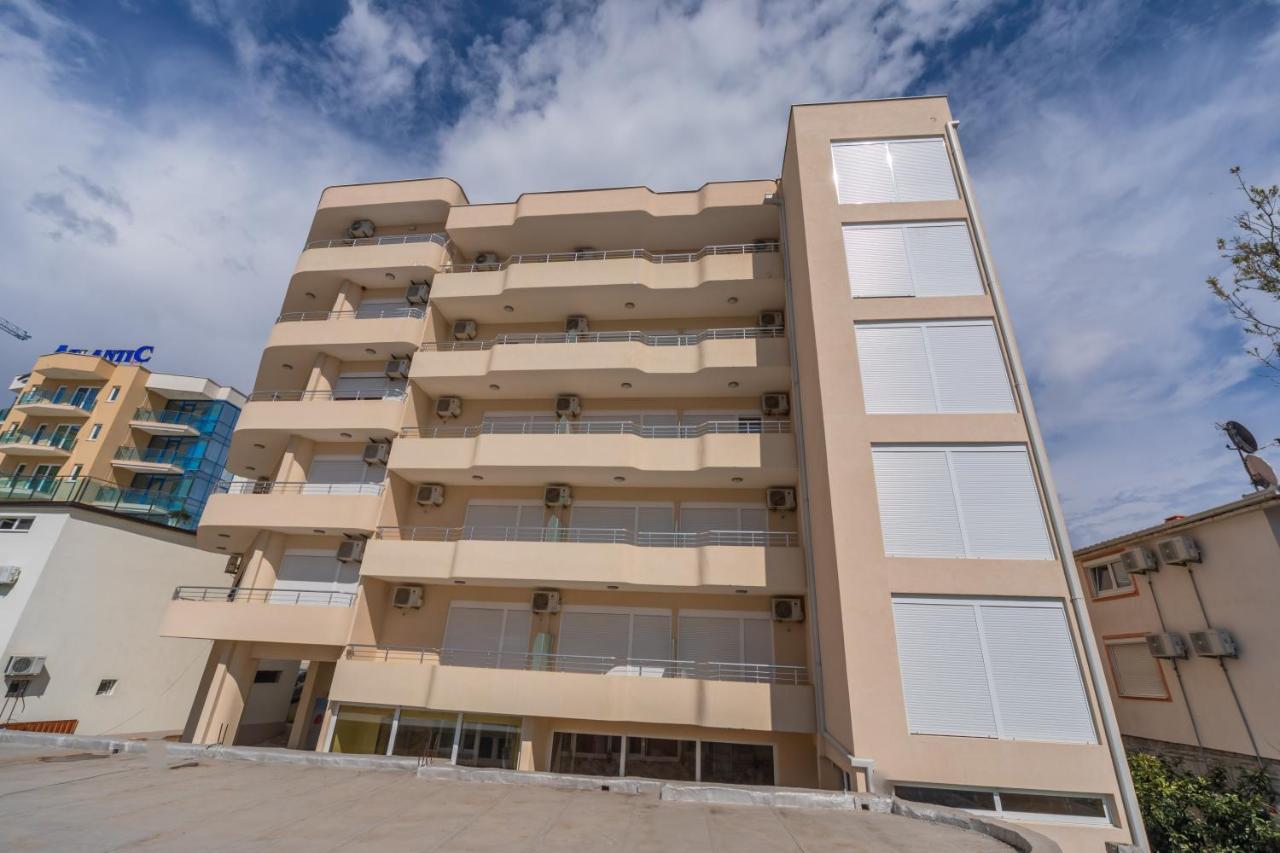 Apartments Dobra Voda Eksteriør bilde