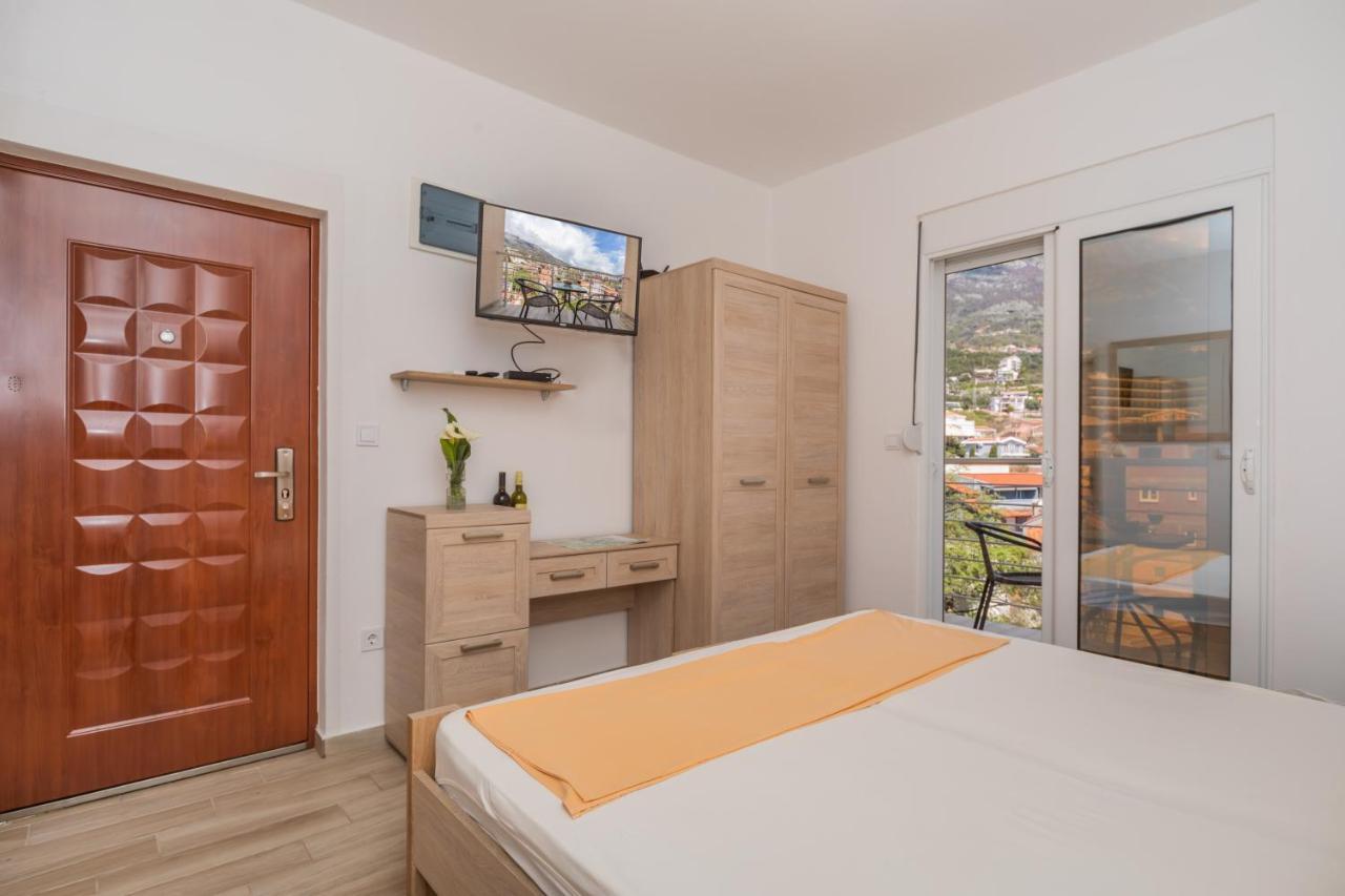 Apartments Dobra Voda Eksteriør bilde